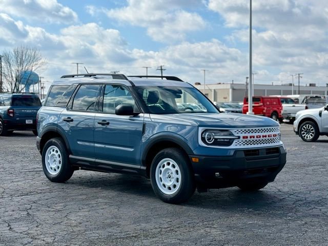 New 2025 Ford Bronco Sport Heritage w/ Convenience Package AWD/4WD image 2