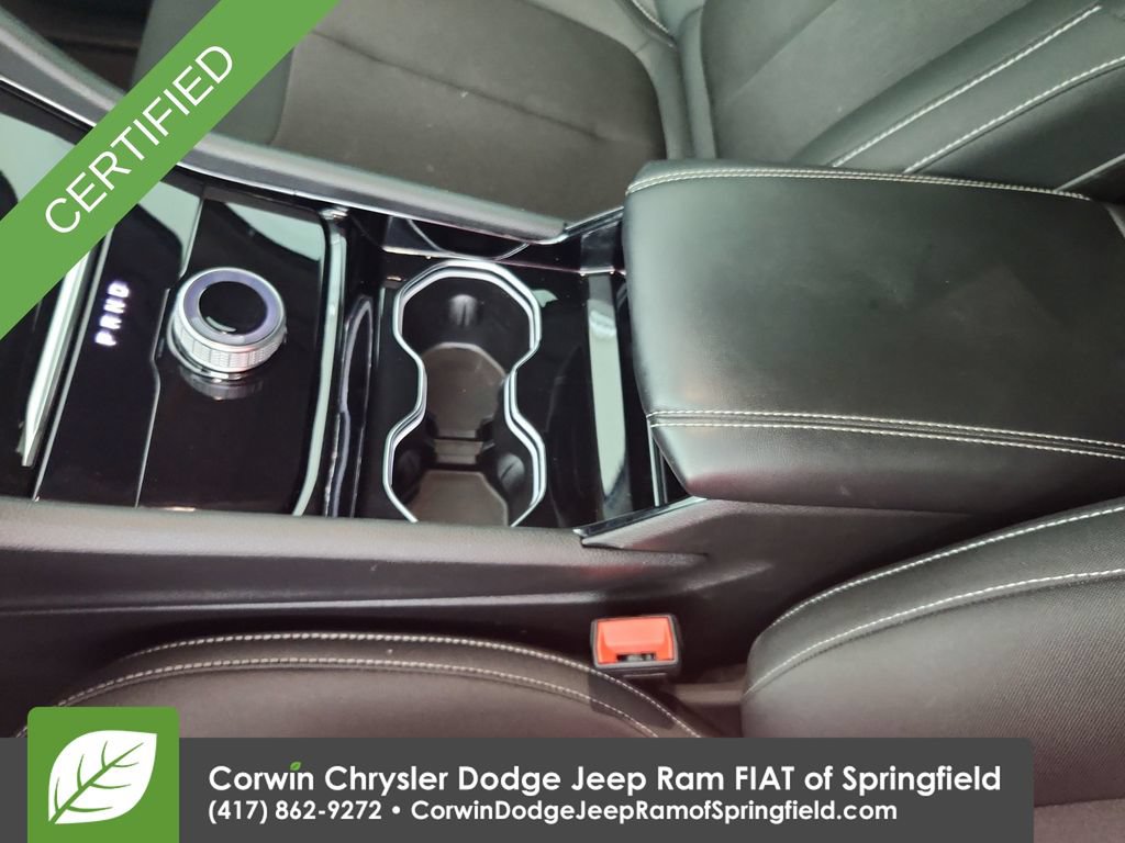 Used 2023 Jeep Grand Cherokee L Laredo AWD/4WD image 27