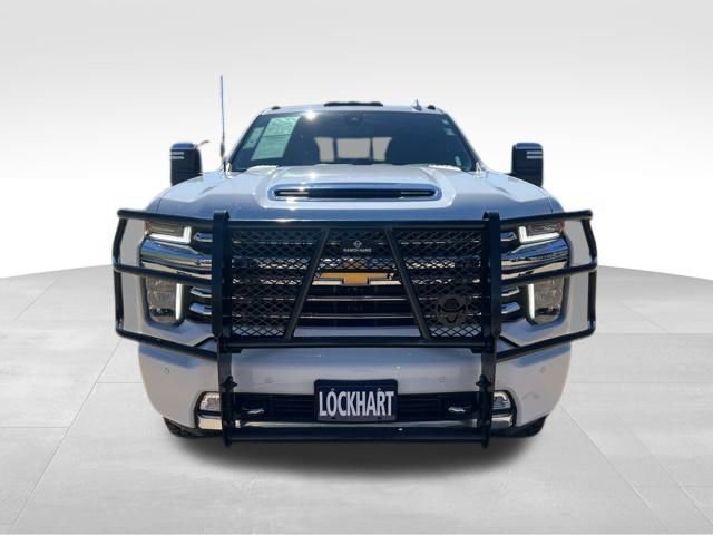 Used 2022 Chevrolet Silverado 2500 High Country w/ Safety Package II image 2