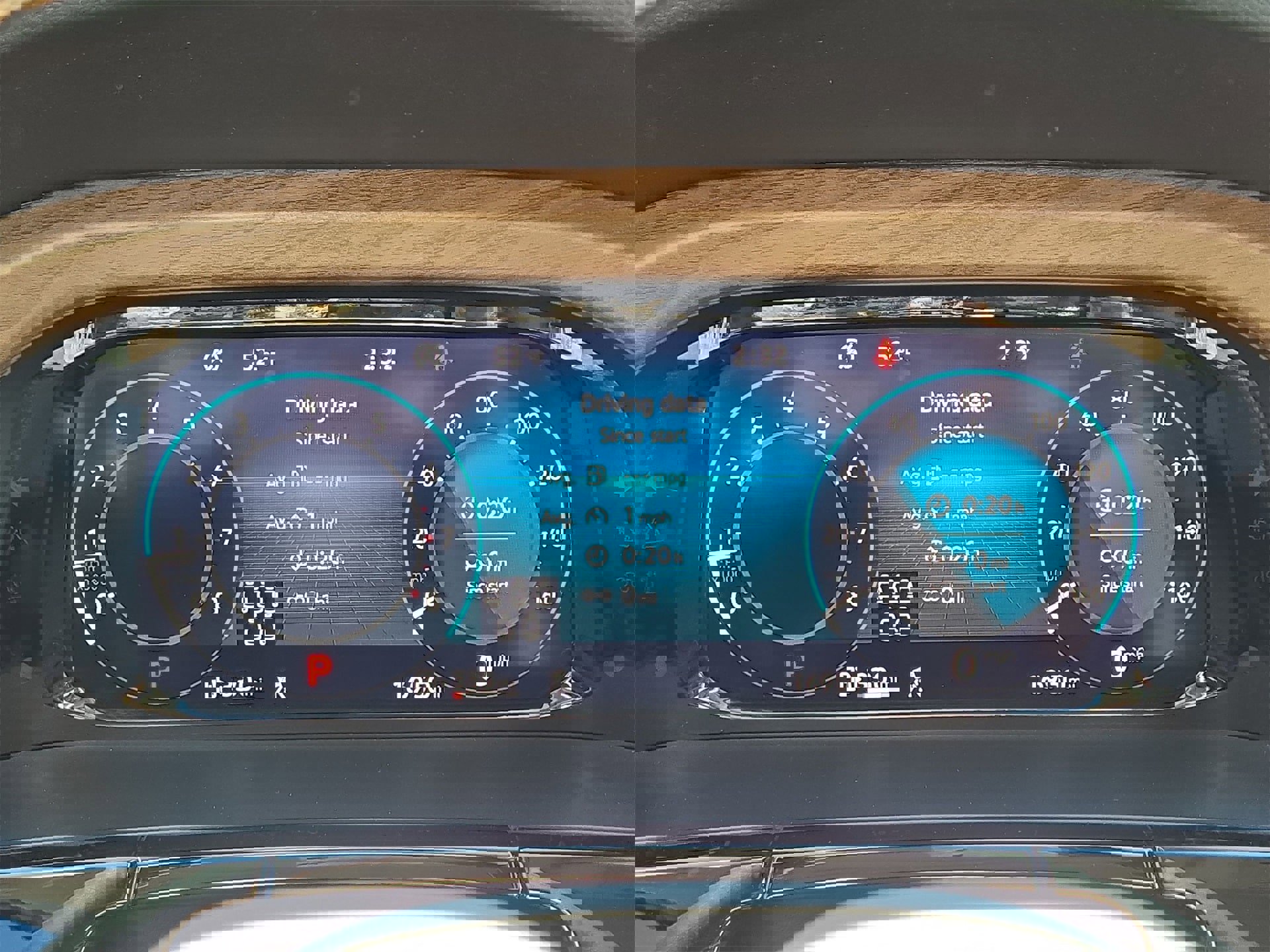 Used 2025 Volkswagen Atlas SE image 20