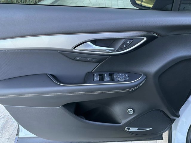 Used 2025 Buick Envision Sport Touring image 8