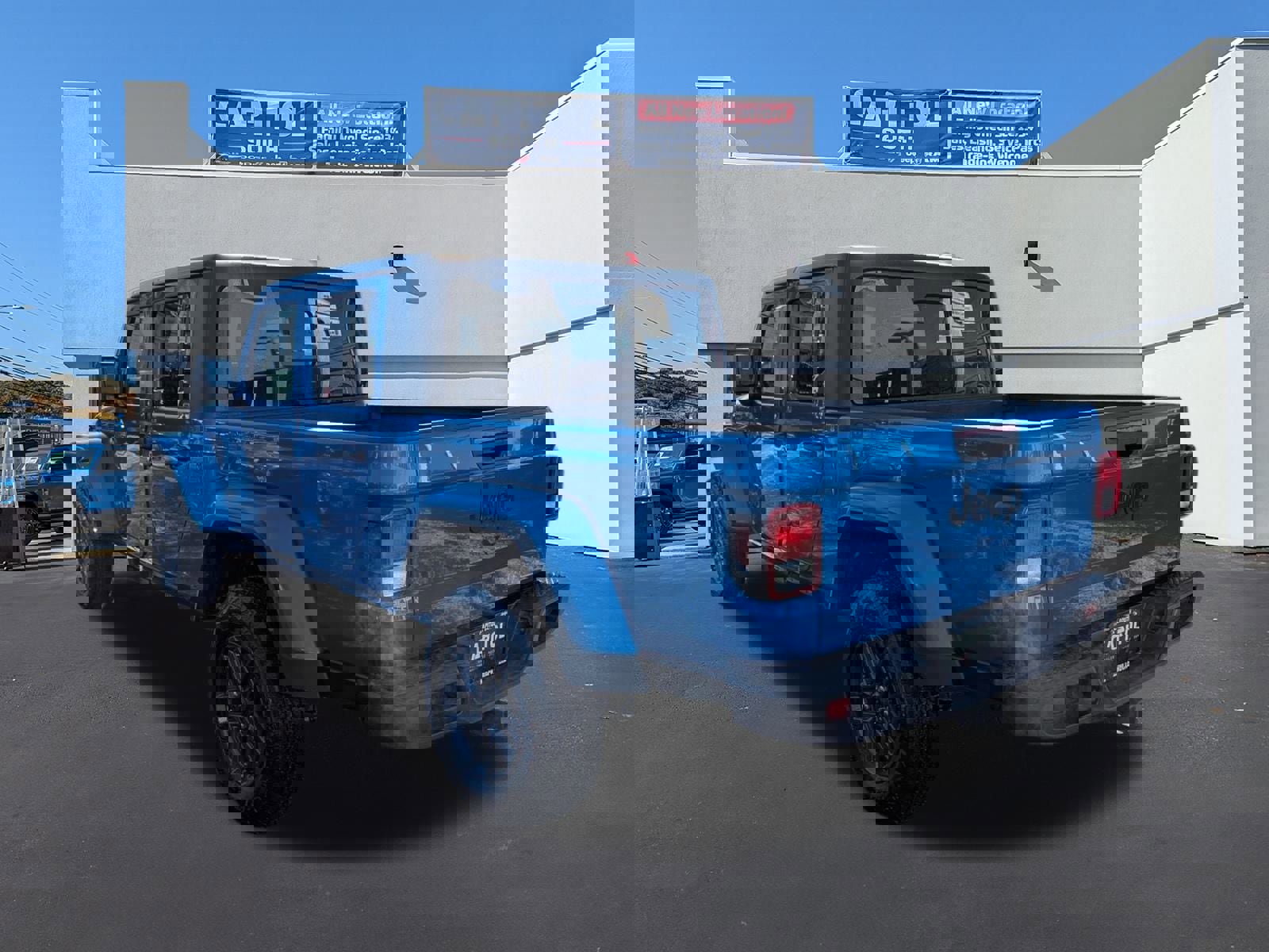 New 2026 Jeep Gladiator Sport image 4