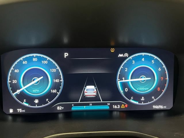 Used 2023 Hyundai Santa Fe Calligraphy FWD image 13