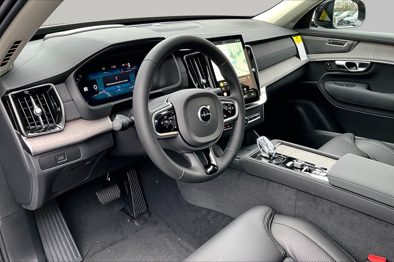 New 2026 Volvo XC90 B6 Ultra w/ Protection Package Premier AWD/4WD image 9
