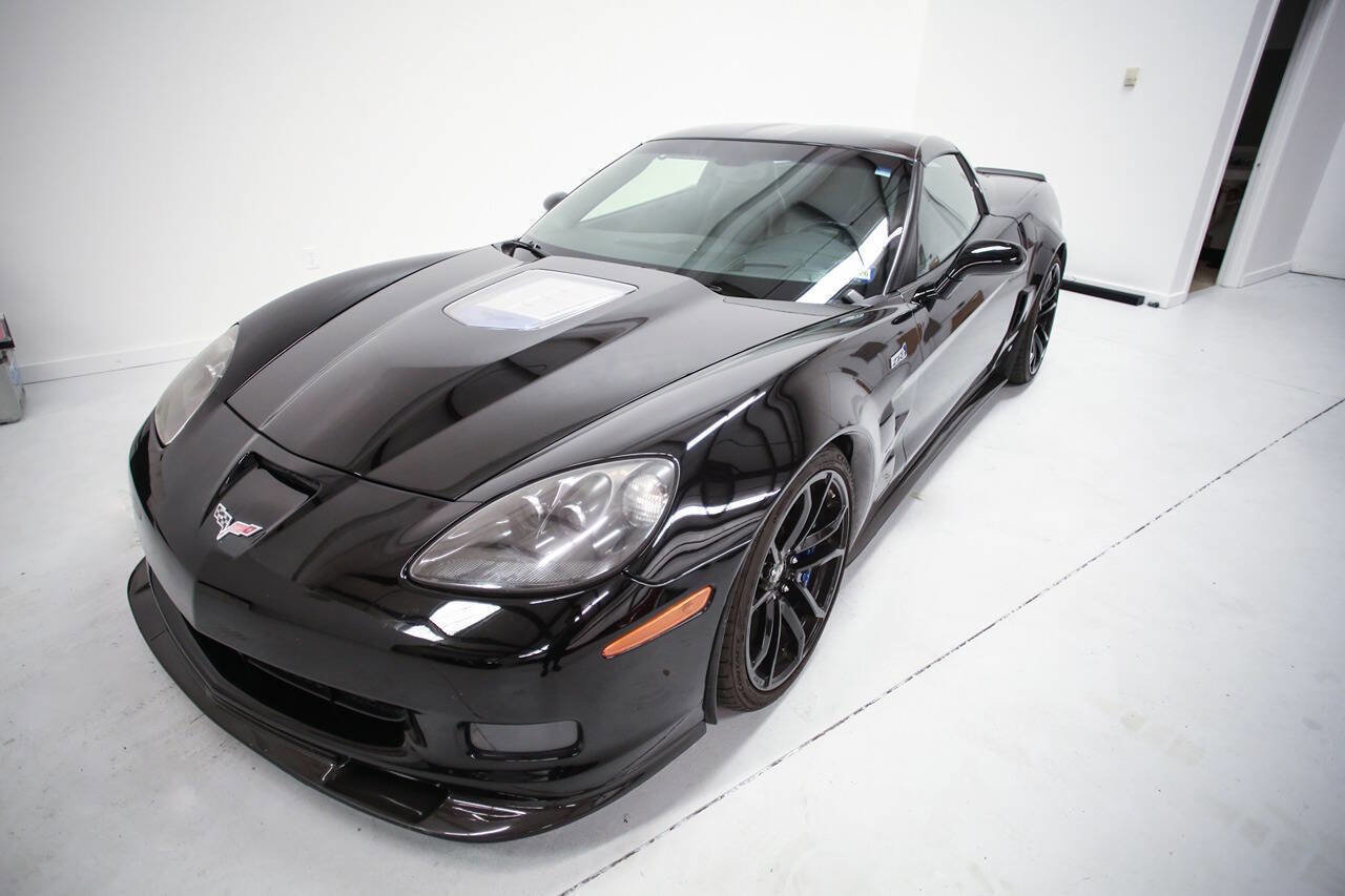 Used 2009 Chevrolet Corvette ZR1 w/ Preferred Equipment Group RWD image 16