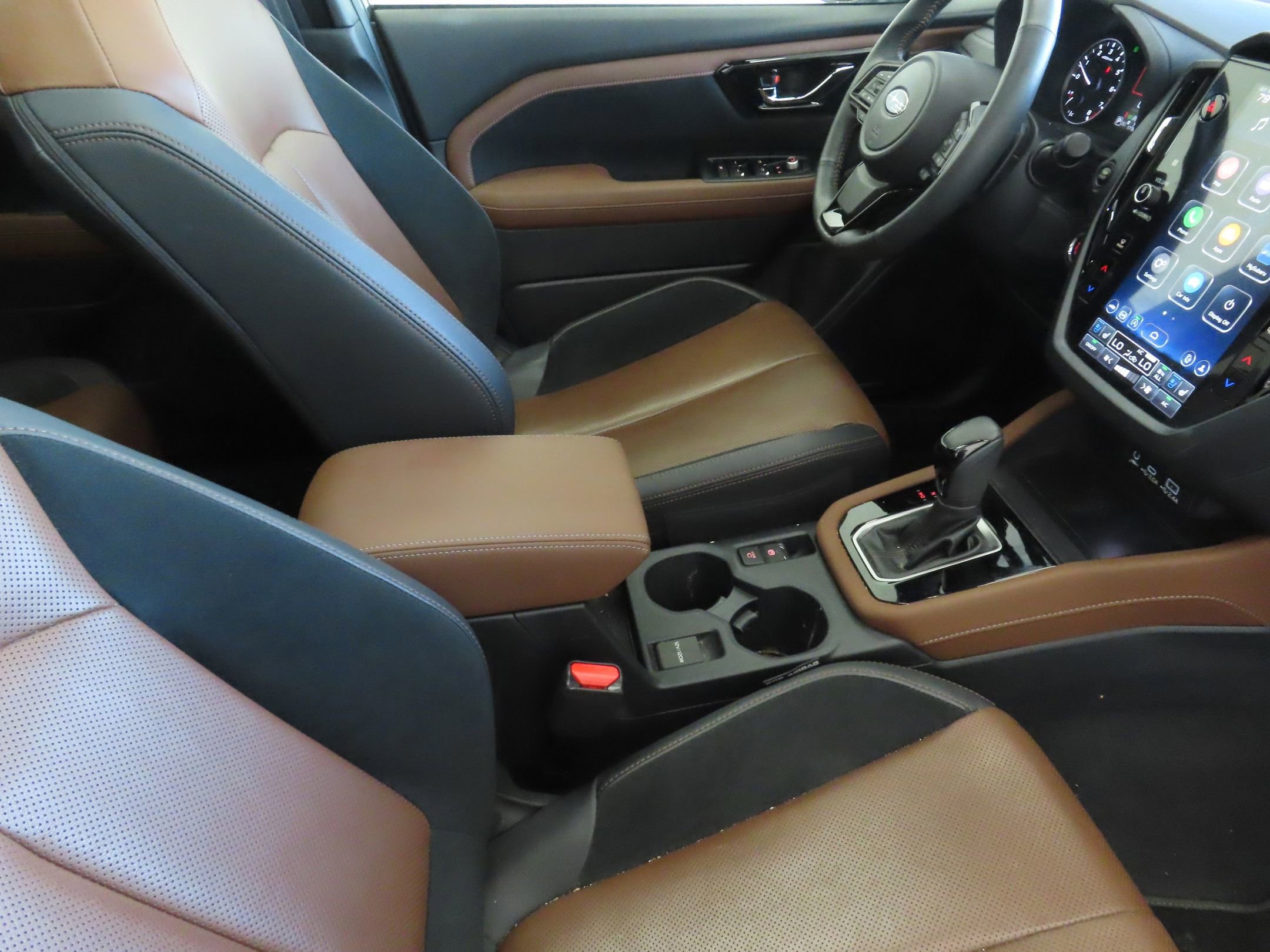 Used 2025 Subaru Forester Touring AWD/4WD image 27