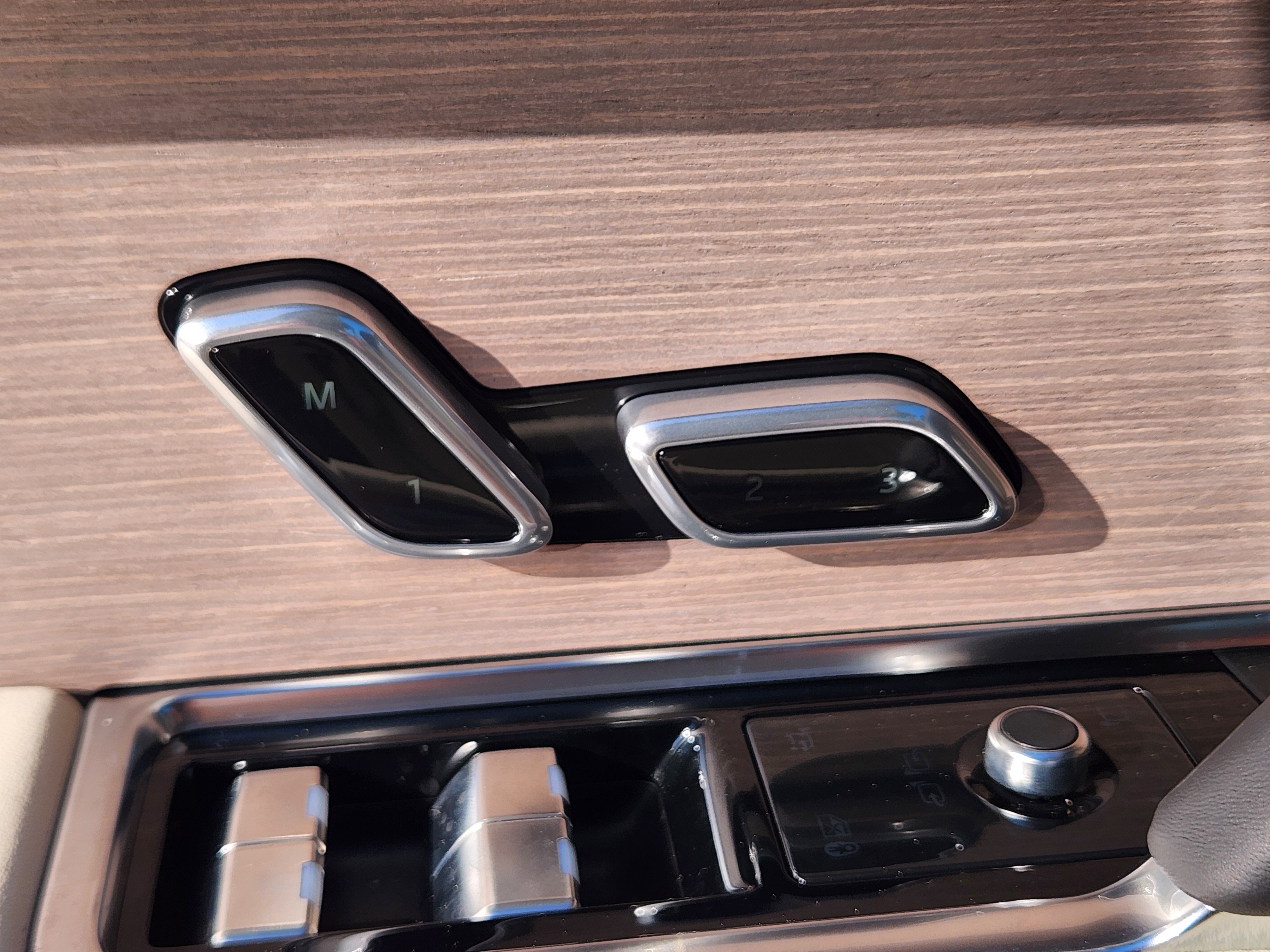 New 2026 Land Rover Range Rover SE AWD/4WD image 23