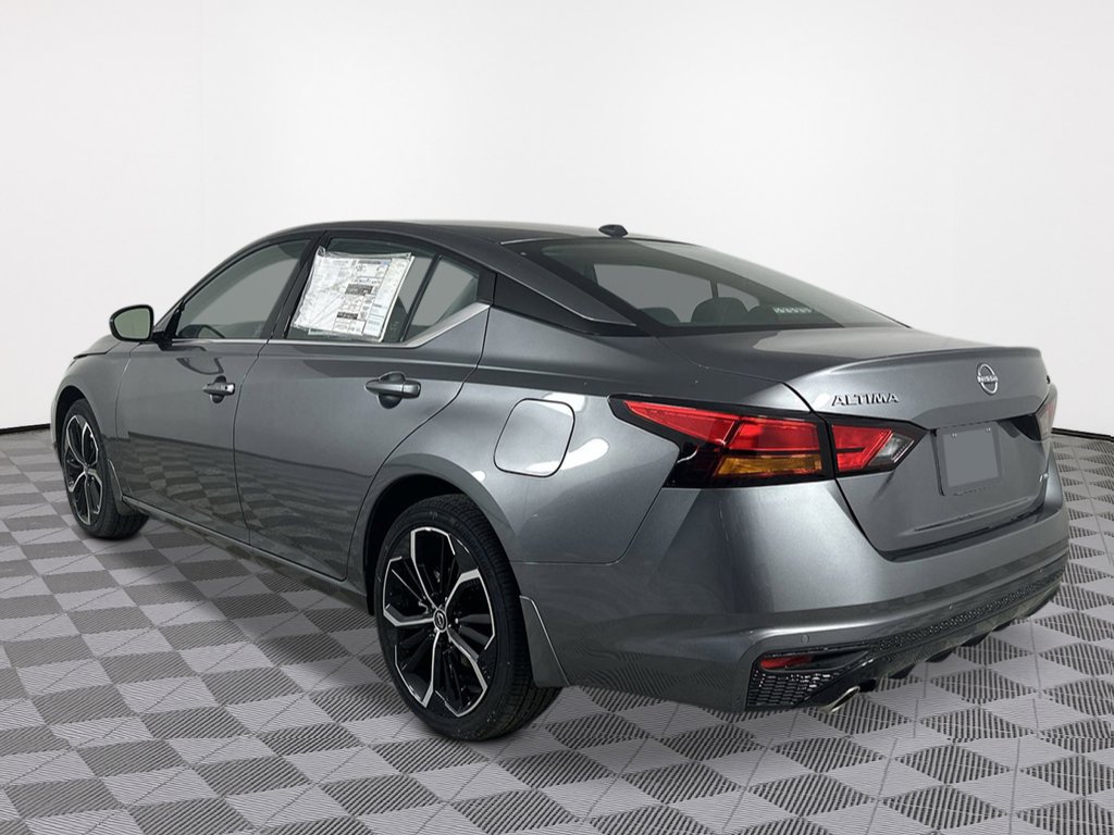 New 2025 Nissan Altima 2.5 SR image 5