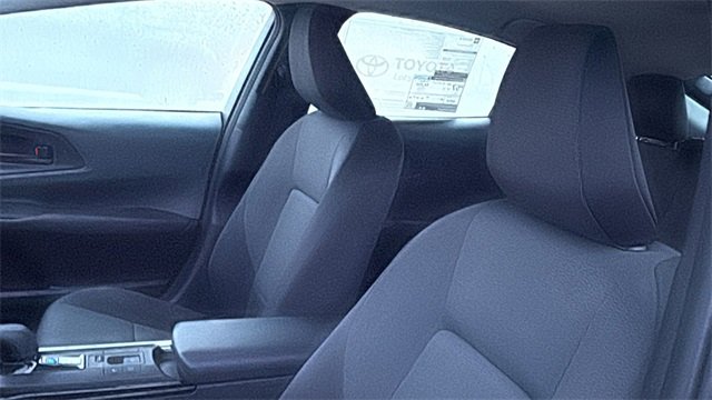 New 2026 Toyota Prius LE image 18