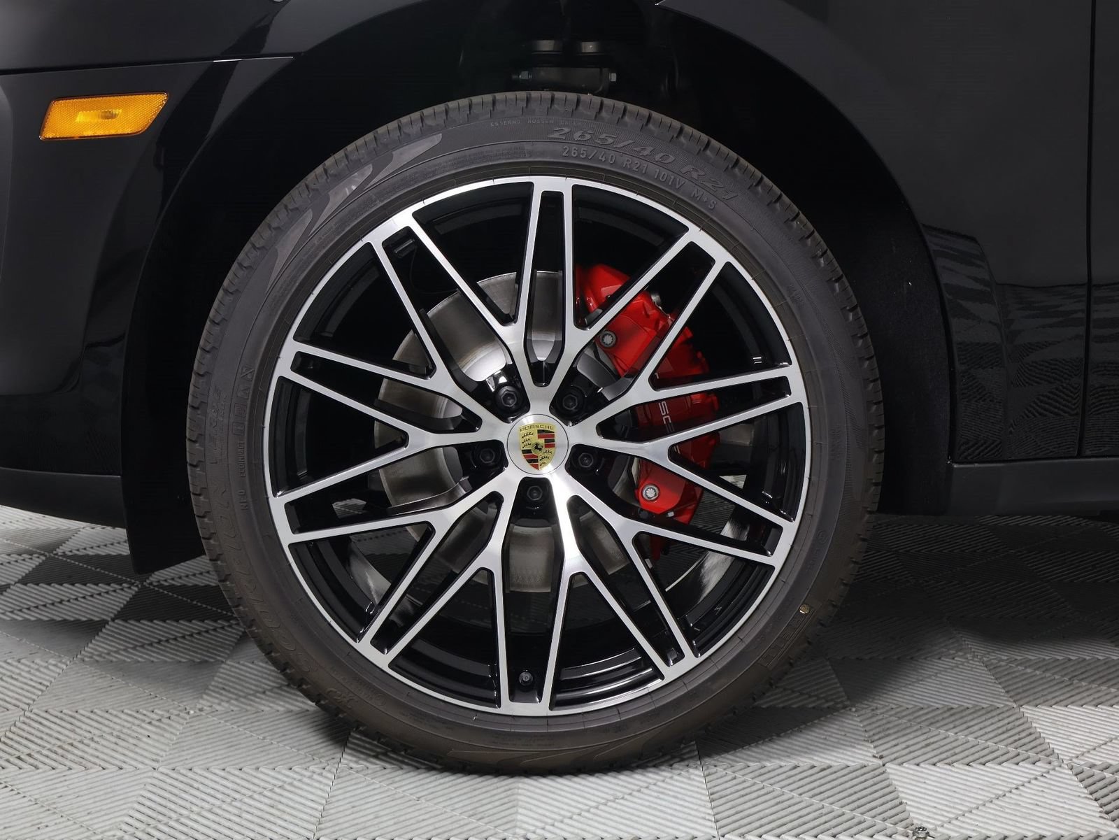 New 2026 Porsche Macan S AWD/4WD image 17
