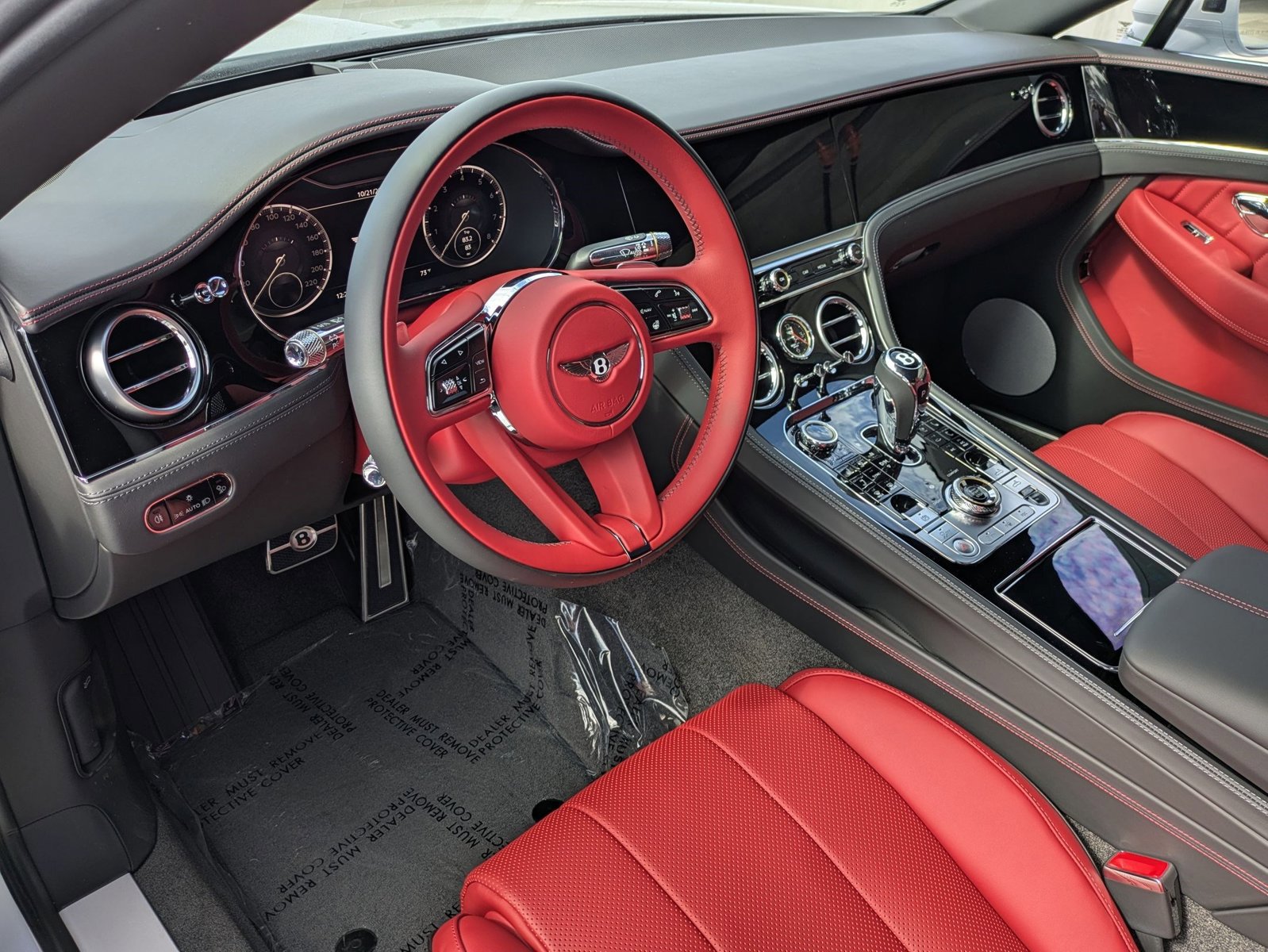 Certified 2024 Bentley Continental GT V8 image 4