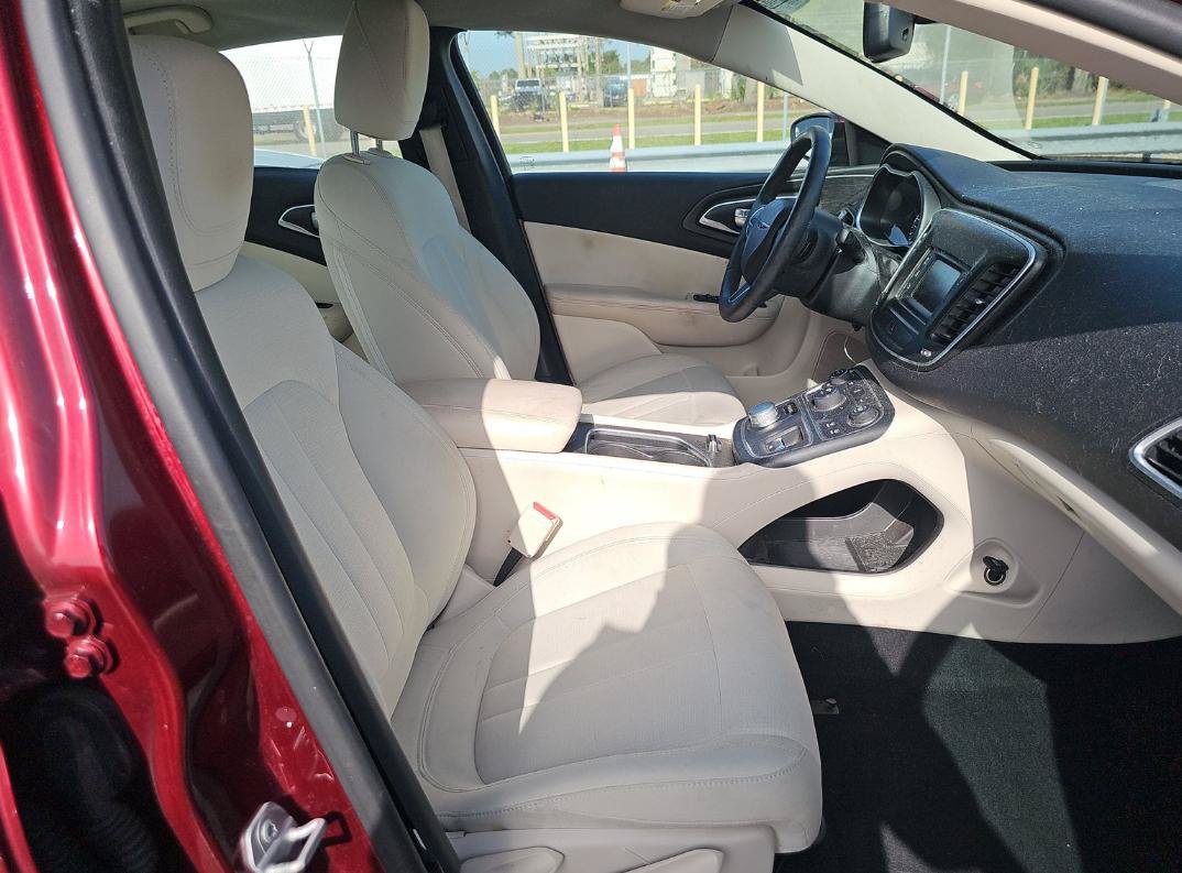 Used 2015 Chrysler 200 Limited w/ Convenience Group FWD image 10
