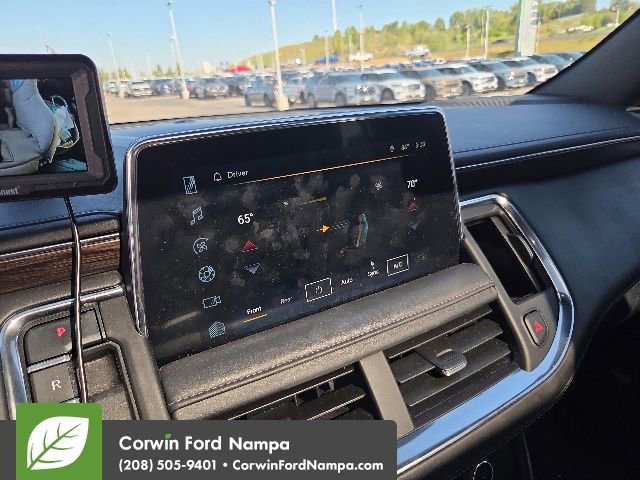 Used 2023 Chevrolet Tahoe Z71 w/ Luxury Package AWD/4WD image 23