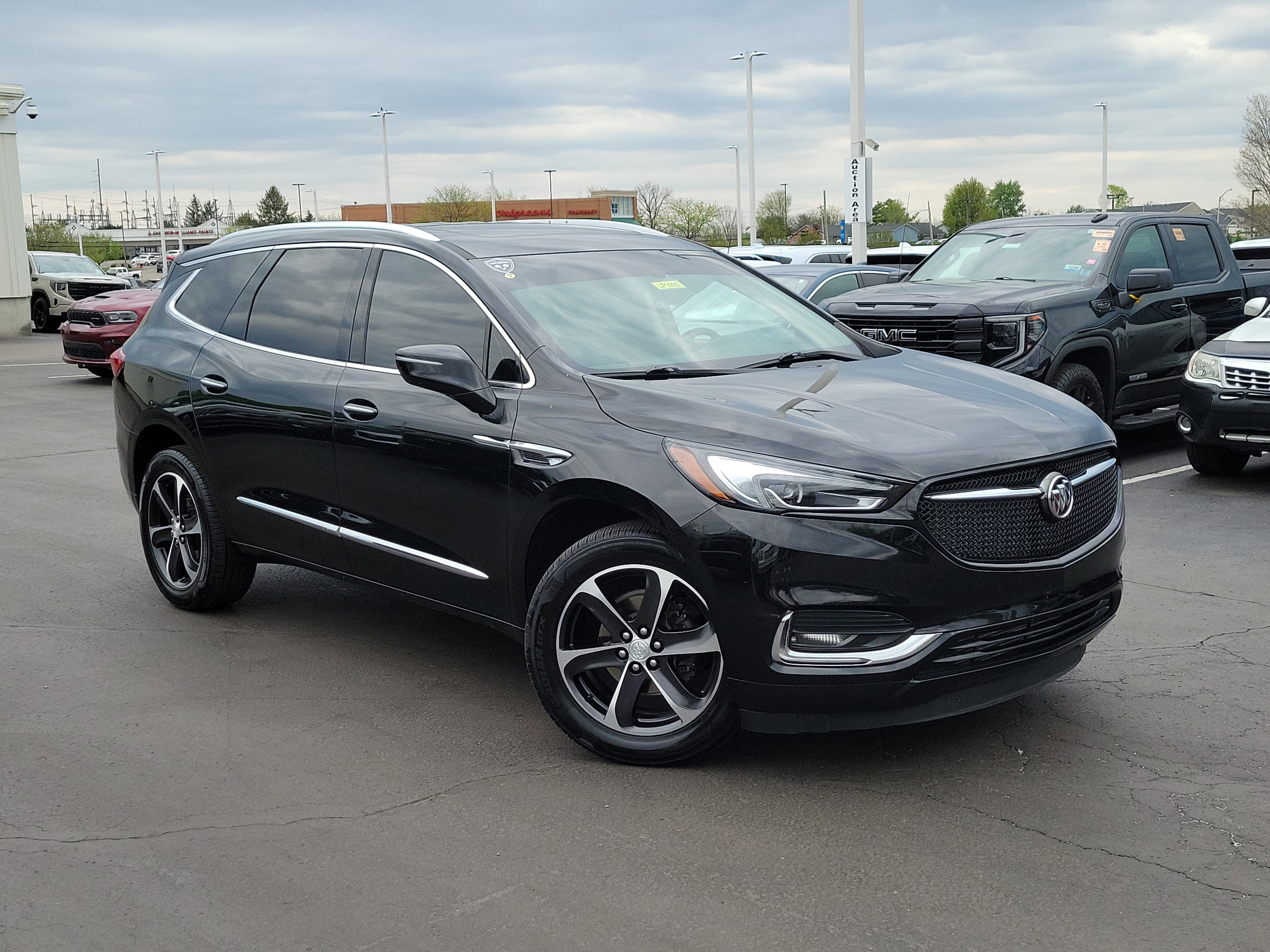 Used 2021 Buick Enclave Essence w/ Sport Touring Edition image 32