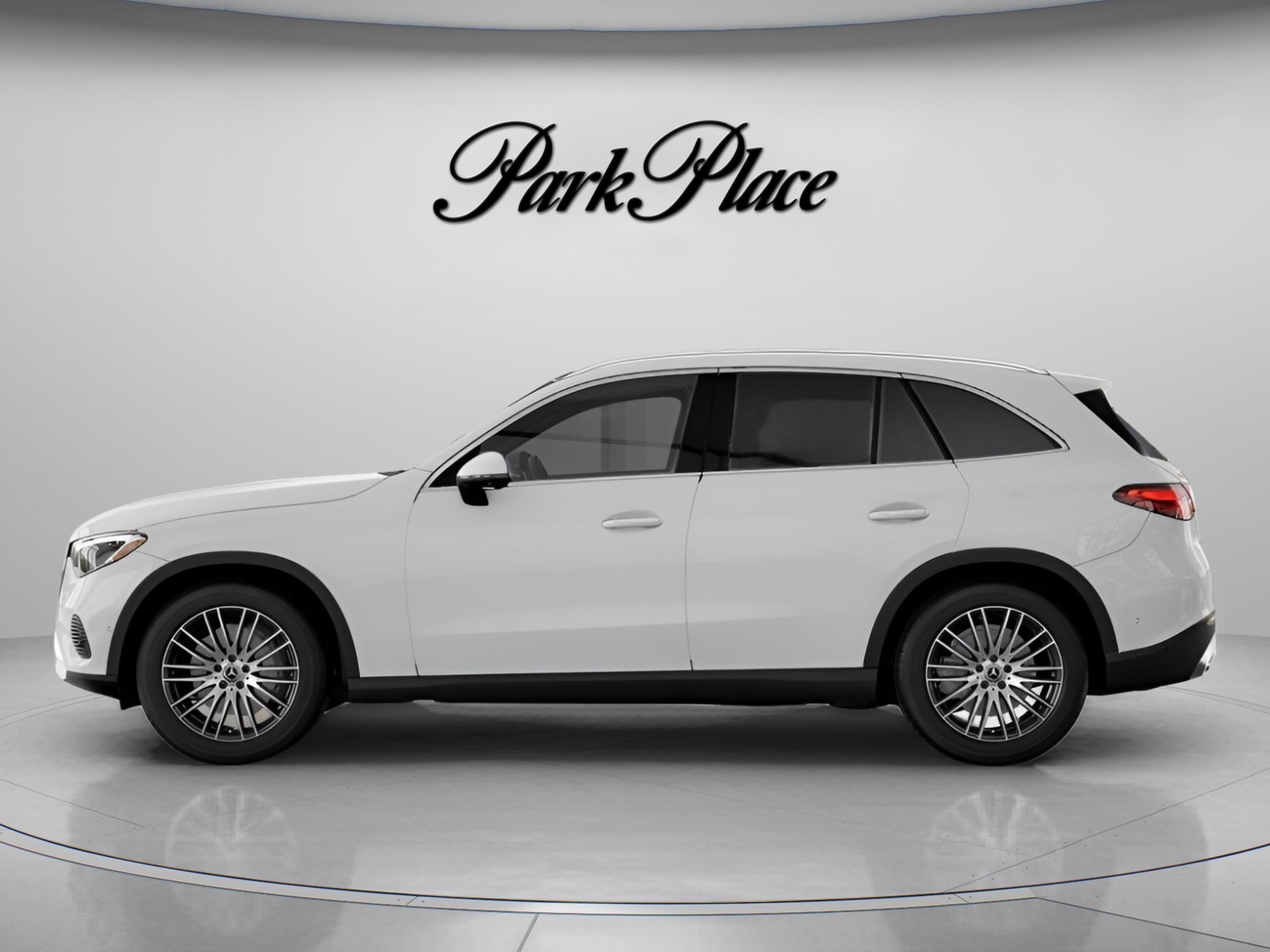 Used 2026 Mercedes-Benz GLC 300 image 7