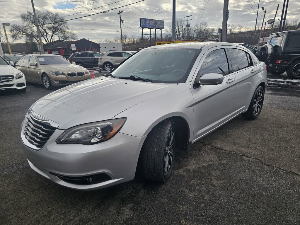 Used 2012 Chrysler 200 S image 5