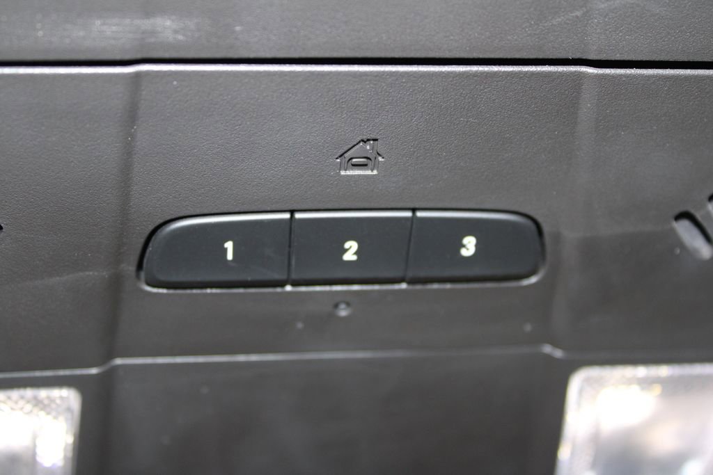 Used 2024 Buick Enclave Premium image 53