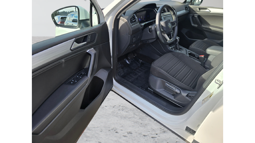 Used 2023 Volkswagen Tiguan S w/ Driver Assistance Package FWD image 20