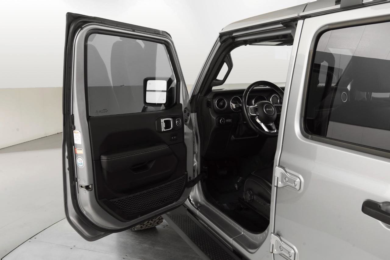 Used 2021 Jeep Wrangler Unlimited Sahara w/ Uconnect 4C Nav & Sound Group image 12