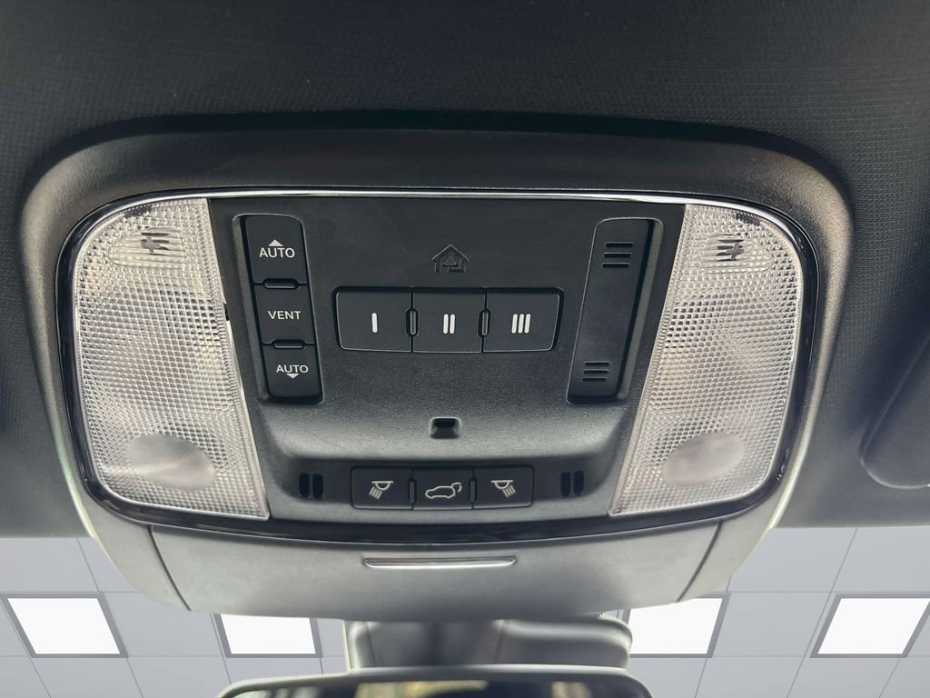 Used 2024 Dodge Durango GT AWD/4WD image 30