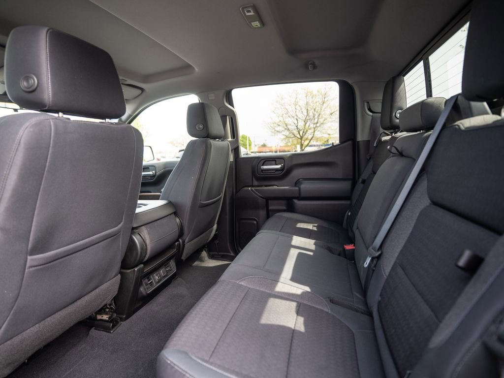 Used 2019 Chevrolet Silverado 1500 LT w/ All-Star Edition AWD/4WD image 39