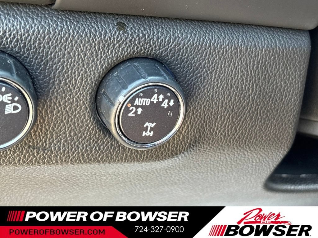 Used 2022 GMC Canyon AT4 w/ Driver Alert Package AWD/4WD image 16