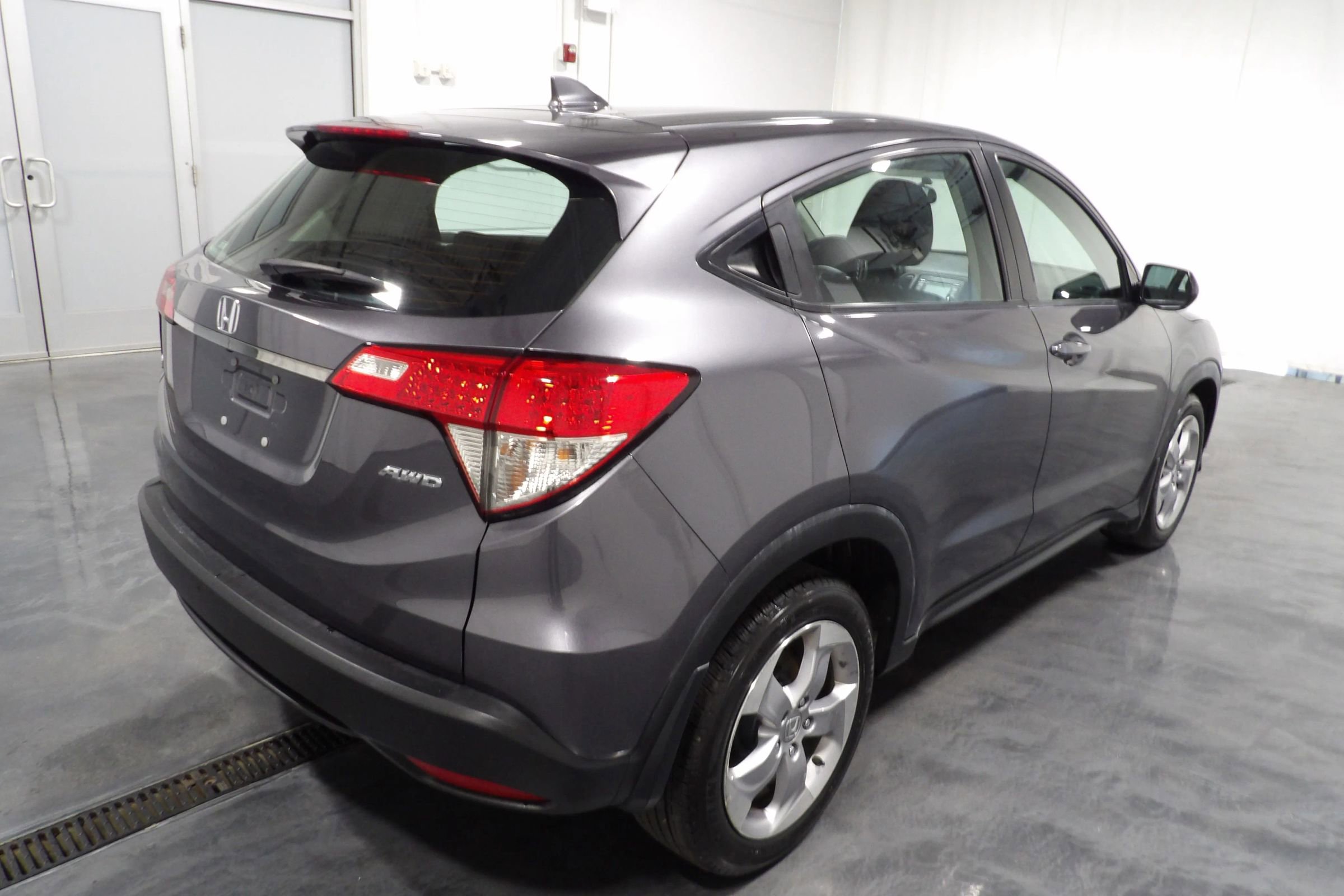 Used 2020 Honda HR-V LX image 5