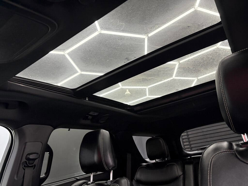 Used 2020 Ford Explorer ST w/ ST Street Pack image 15