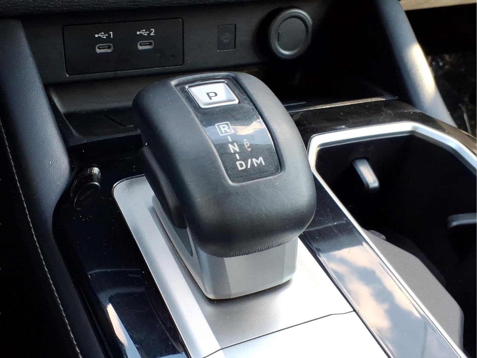 Used 2025 Mitsubishi Outlander SE AWD/4WD image 27