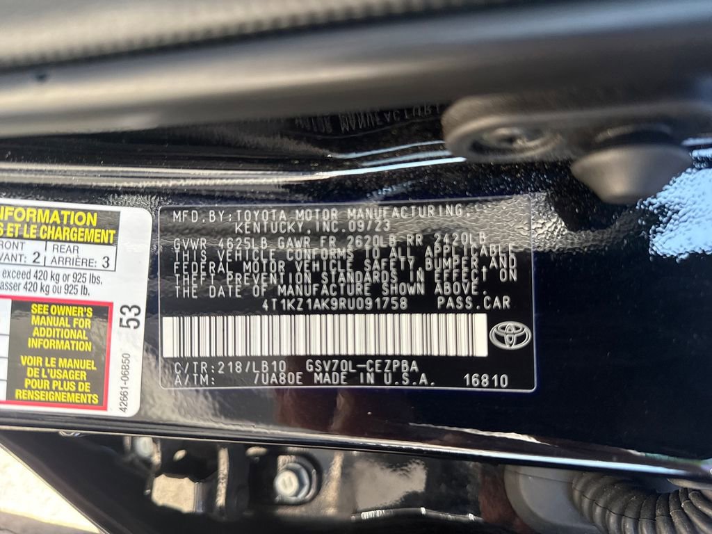Used 2024 Toyota Camry XSE w/ Navigation Package image 34