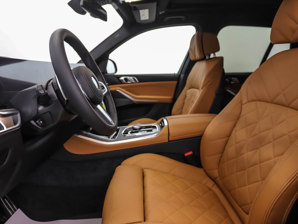 Used 2026 BMW X5 xDrive40i w/ M Sport Package image 10