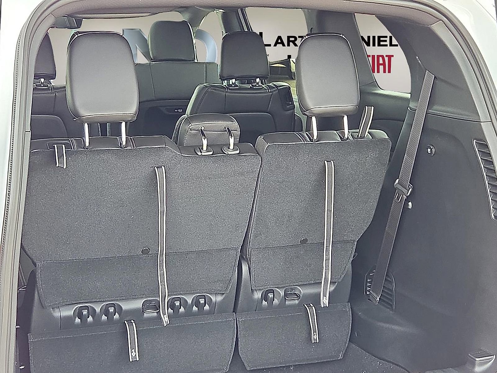 New 2026 Chrysler Pacifica Select w/ S Appearance Package FWD image 8