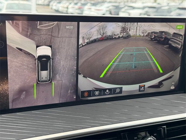 New 2026 INFINITI QX80 Autograph w/ Premium Cargo Package image 17