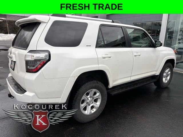 Used 2019 Toyota 4Runner SR5 image 2