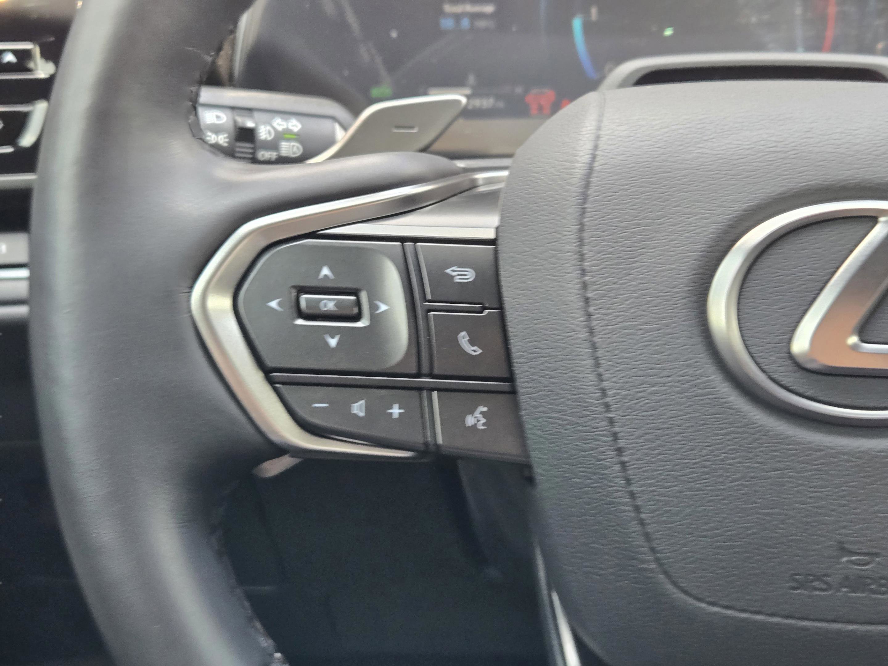 Certified 2025 Lexus TX 350 AWD w/ Technology Package image 23