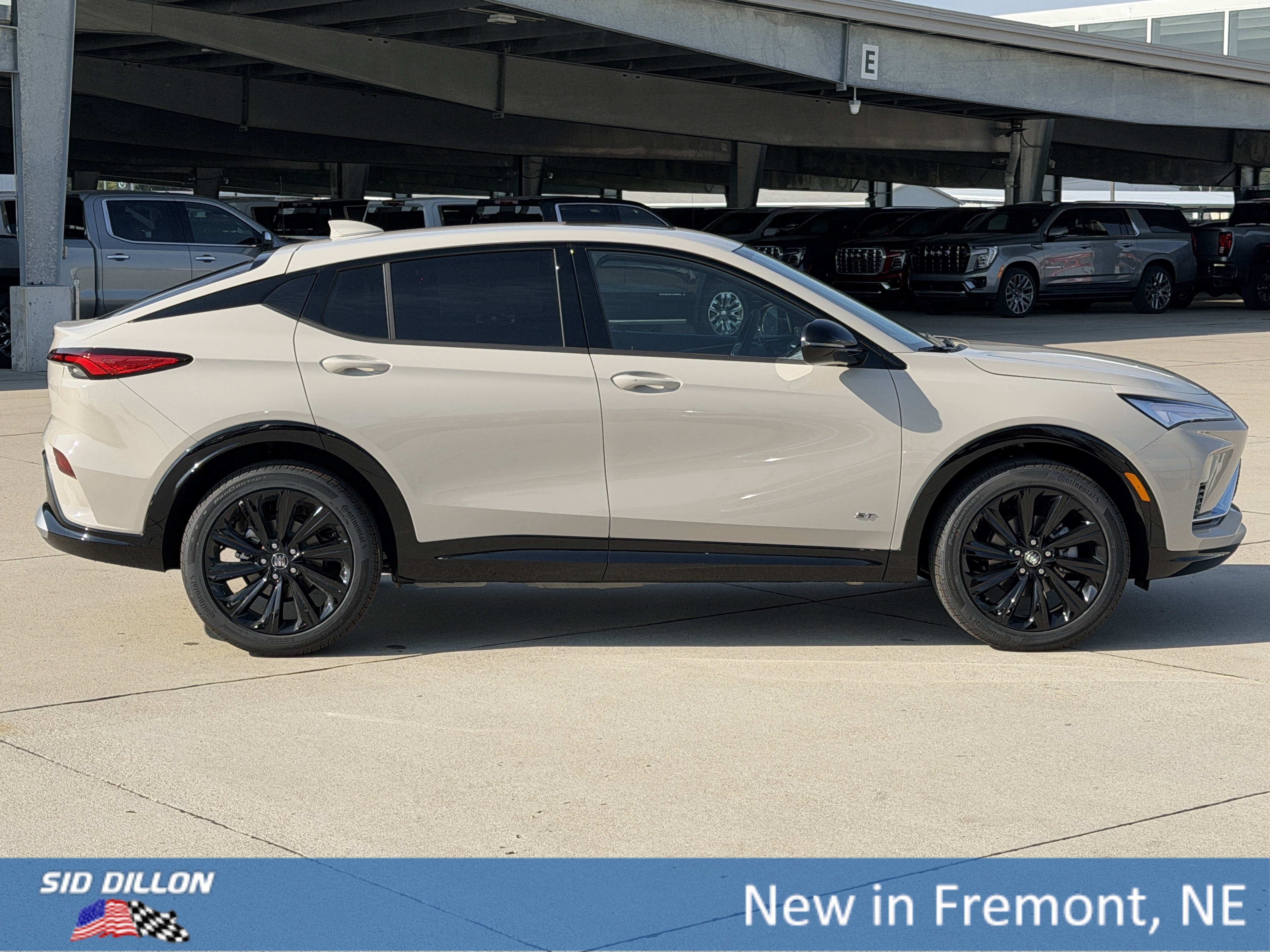 New 2026 Buick Envista Sport Touring w/ Studio Series FWD image 3