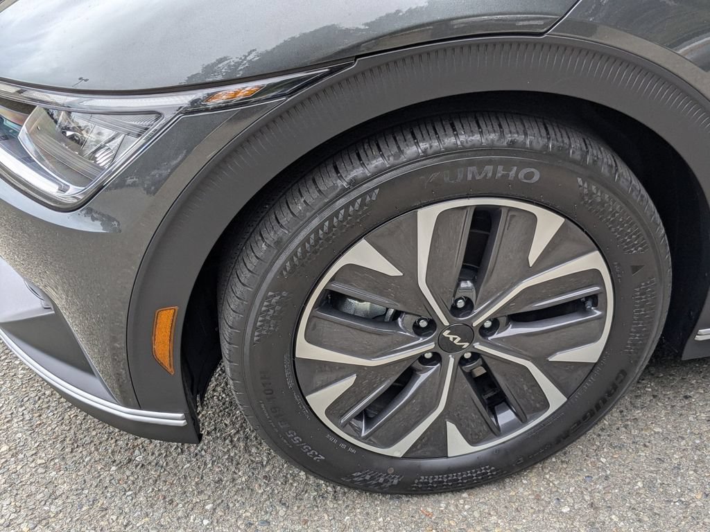 Used 2024 Kia EV6 Light RWD image 10