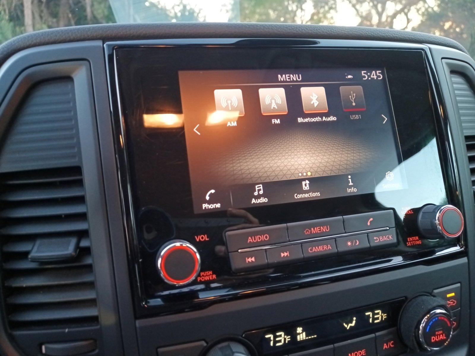 Used 2023 Nissan Titan SV w/ SV Convenience Package image 15