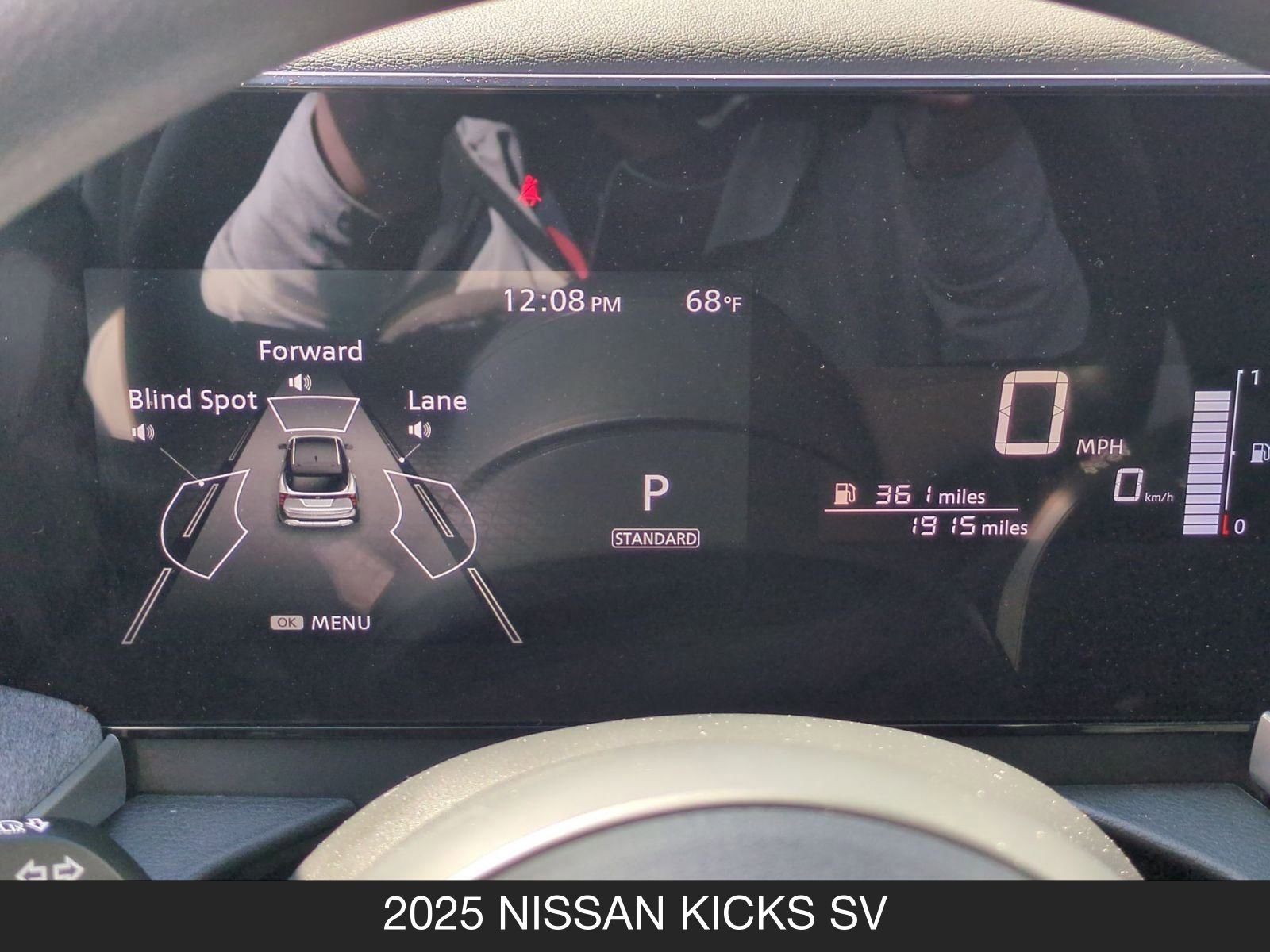 Used 2025 Nissan Kicks SV image 19