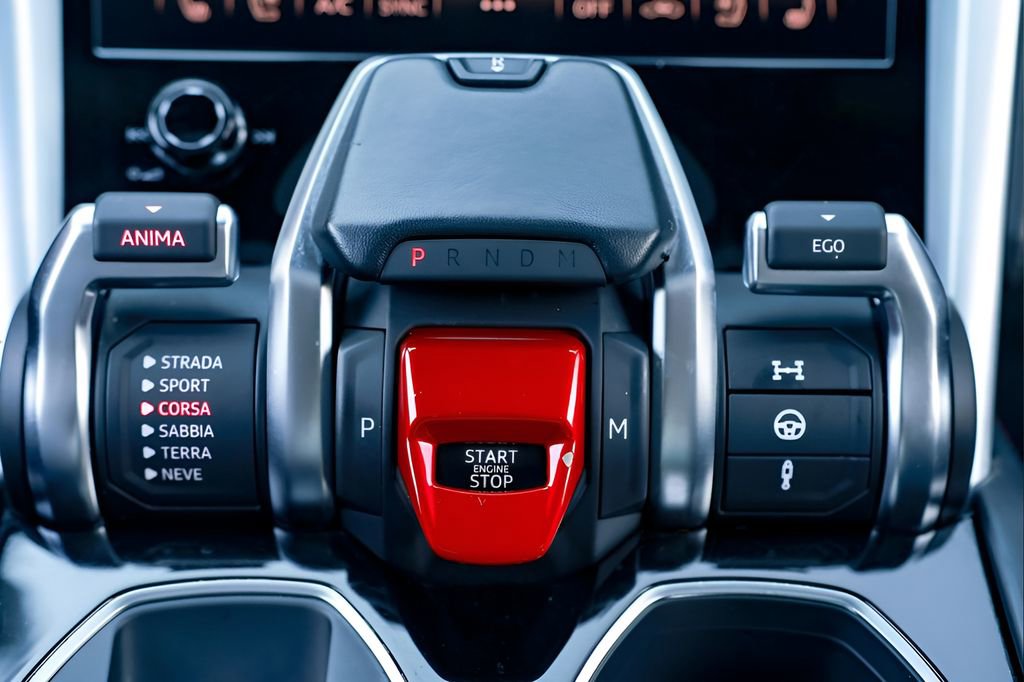 Used 2023 Lamborghini Urus S image 51