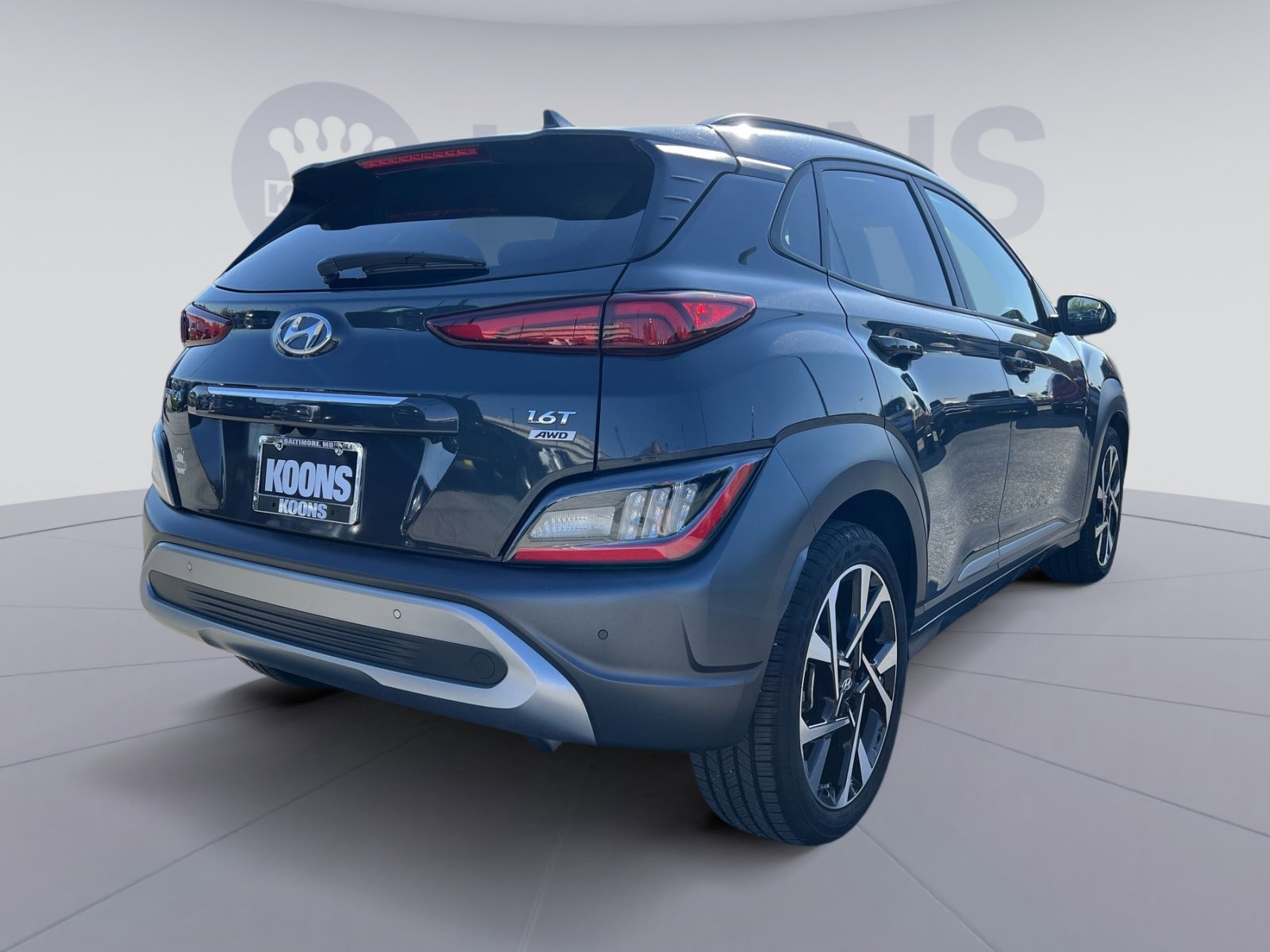Used 2023 Hyundai Kona Limited AWD/4WD image 16