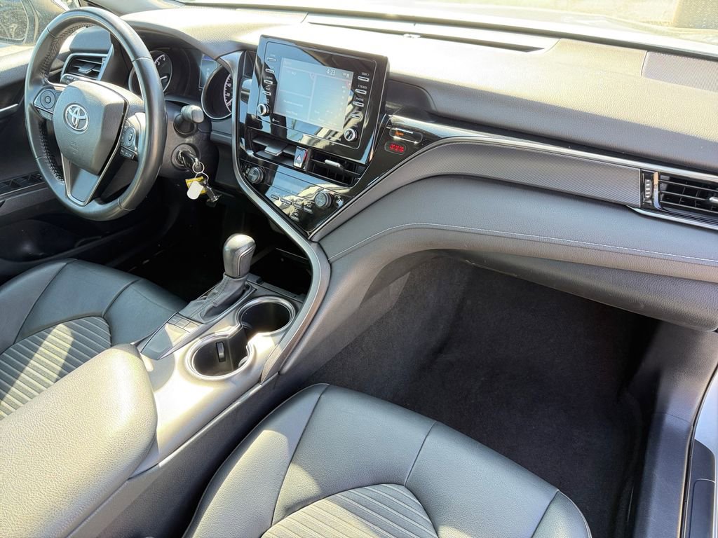 Certified 2023 Toyota Camry SE FWD image 17