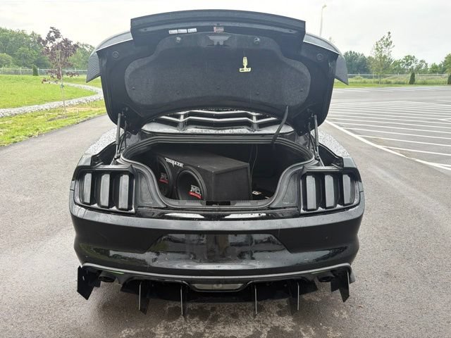 Used 2017 Ford Mustang Premium RWD image 10