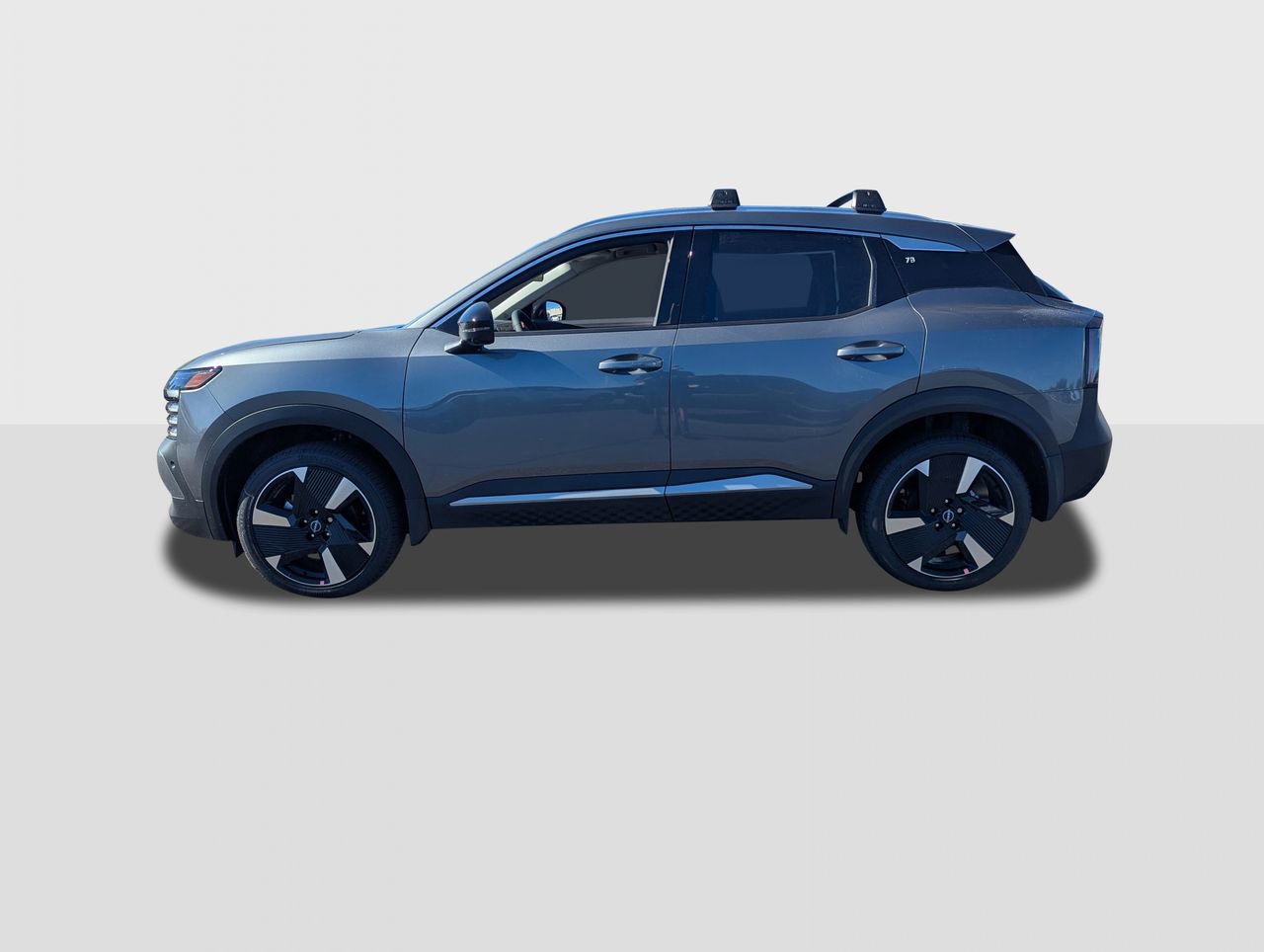 New 2026 Nissan Kicks SR image 2