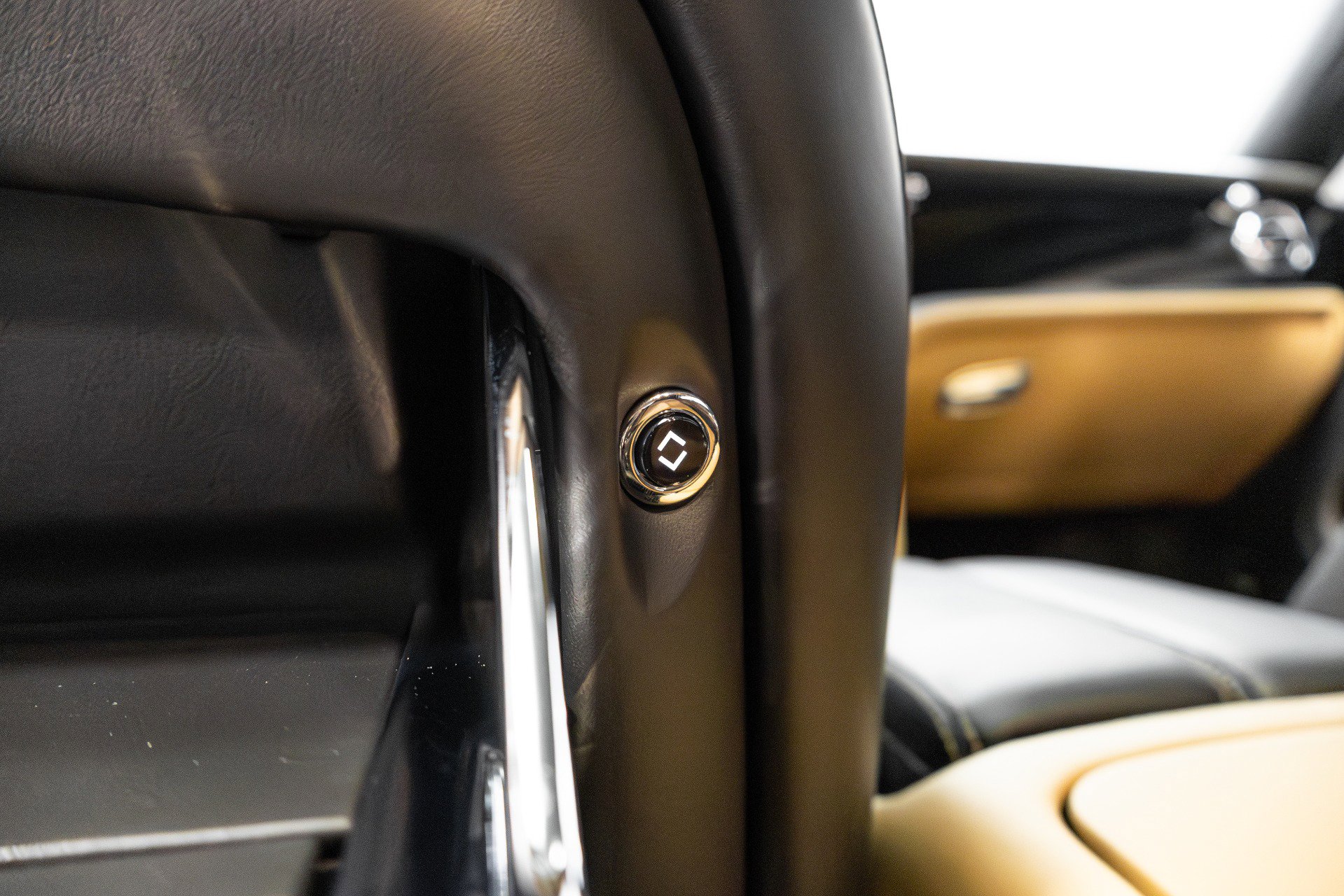 Used 2016 Bentley Mulsanne Speed image 38