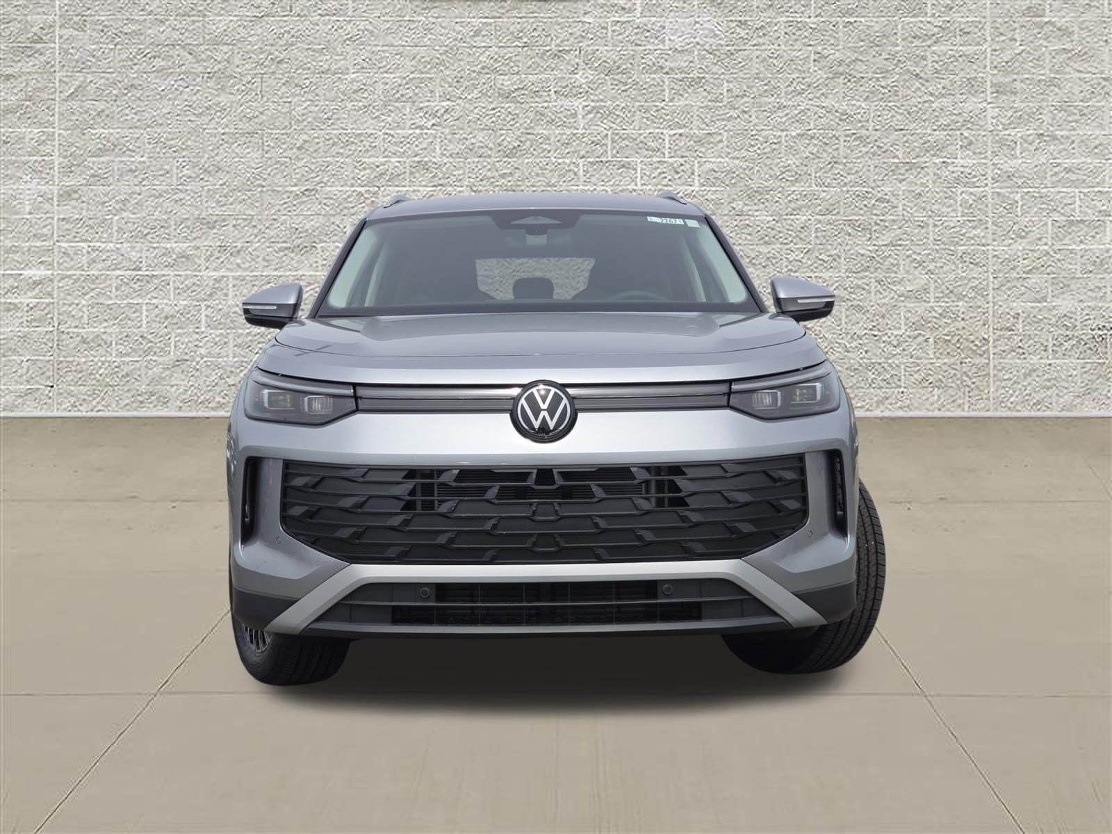 New 2026 Volkswagen Tiguan S AWD/4WD image 2