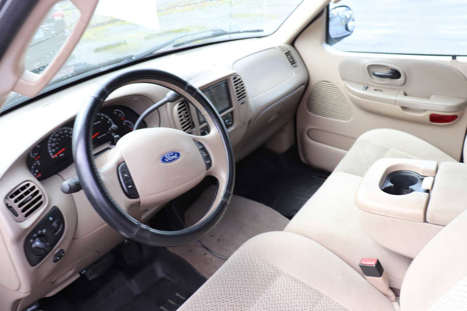 Used 2003 Ford F150 XLT RWD image 10