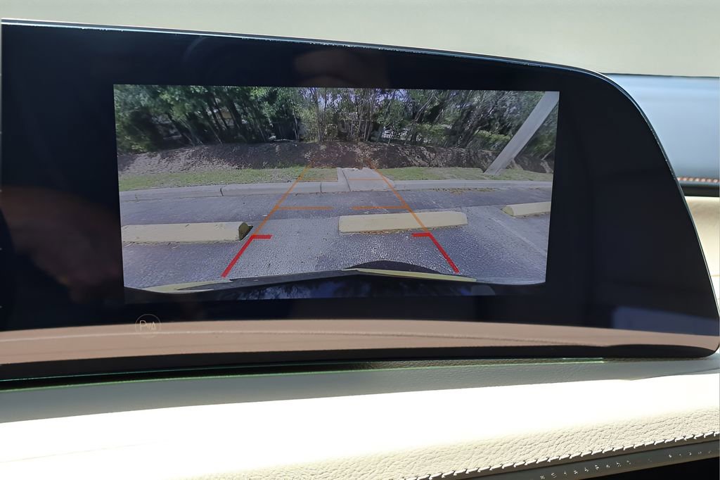 Certified 2024 Cadillac XT4 Premium Luxury image 23