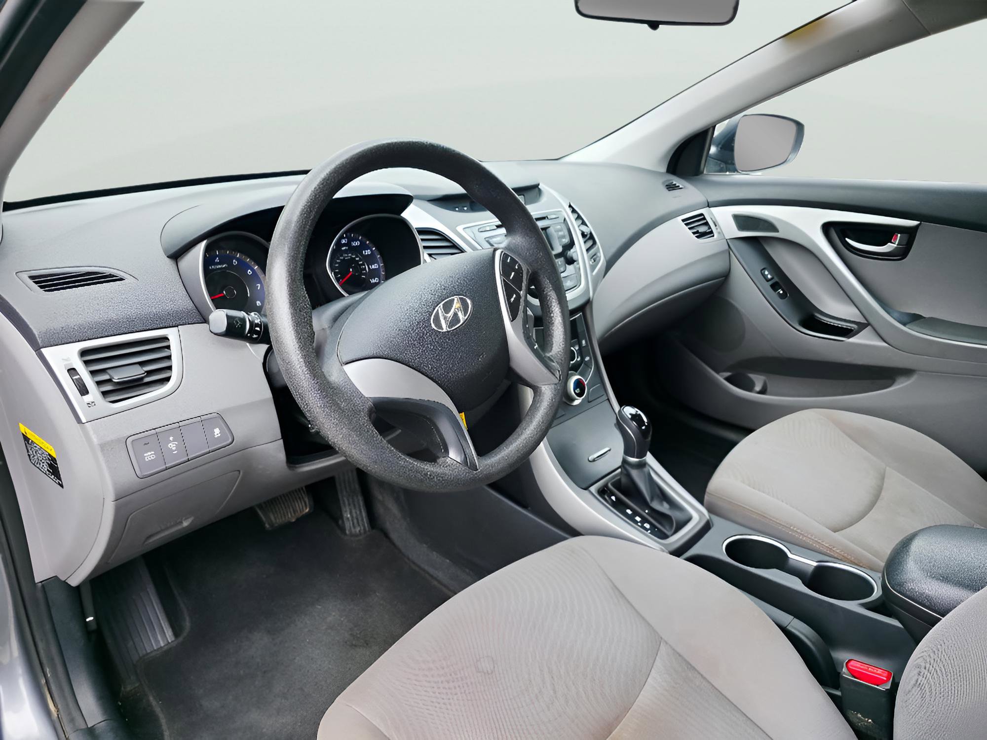 Used 2016 Hyundai Elantra SE FWD image 7
