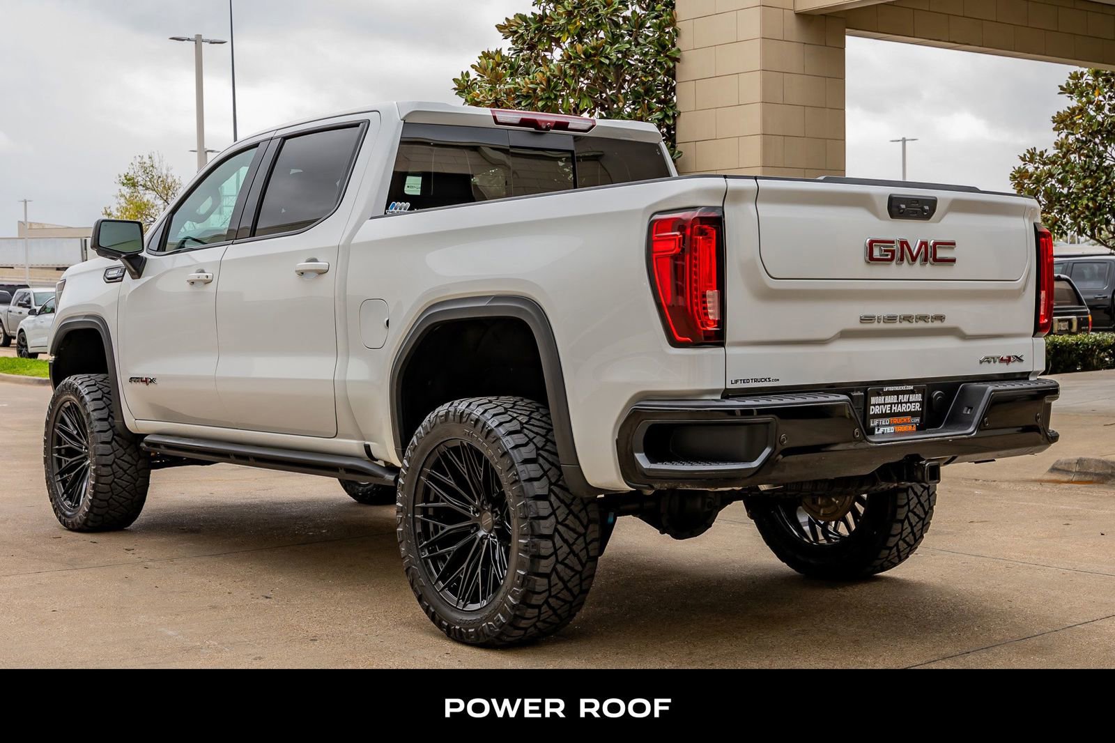 Used 2024 GMC Sierra 1500 AT4X AWD/4WD image 7